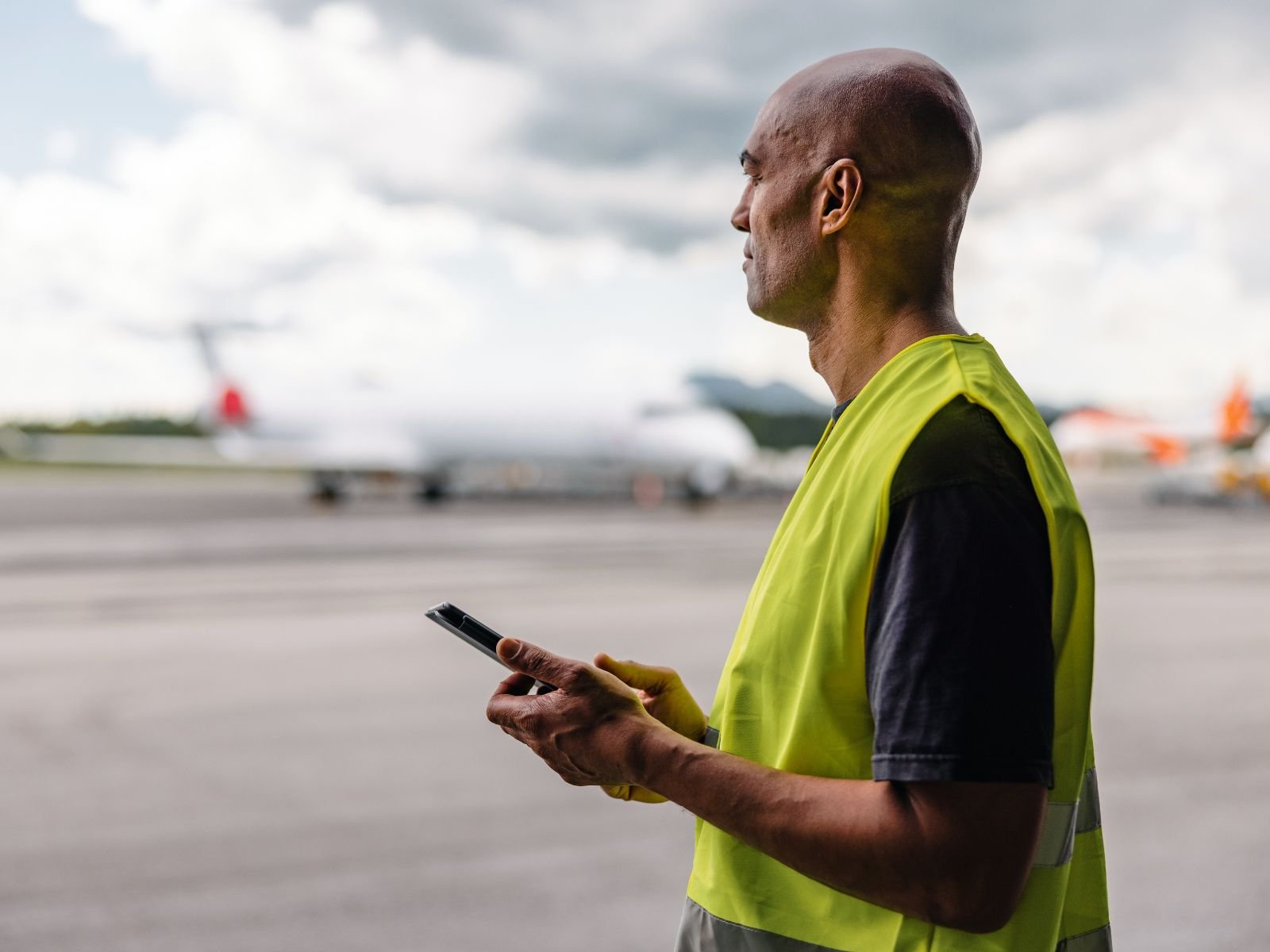 Capacitación a personal técnico aeronáutico